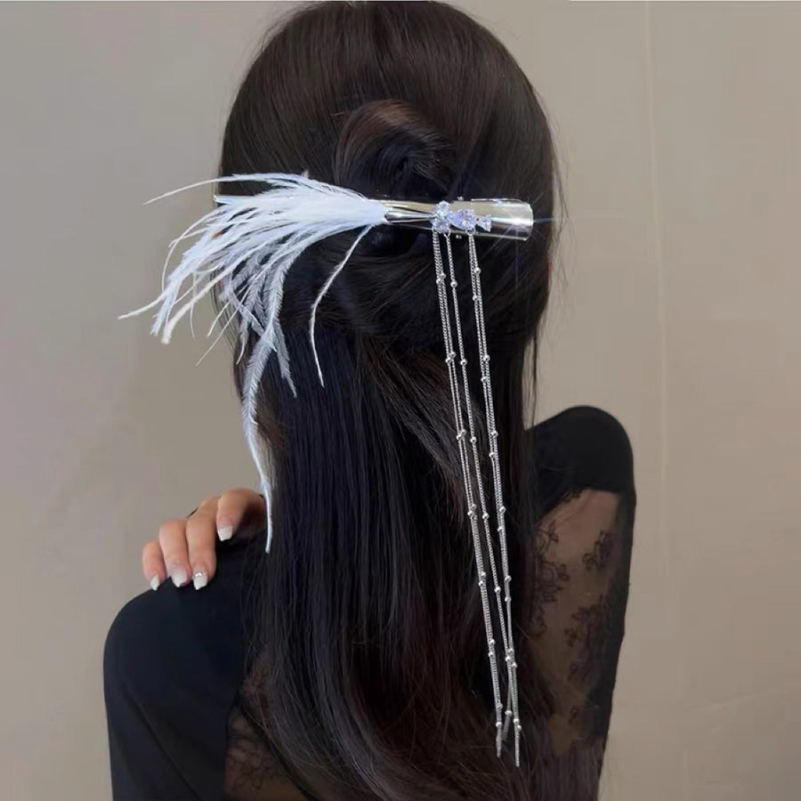 Tassel feather hairclip
