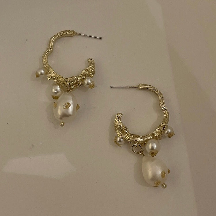 Baroque Delicate Earrings