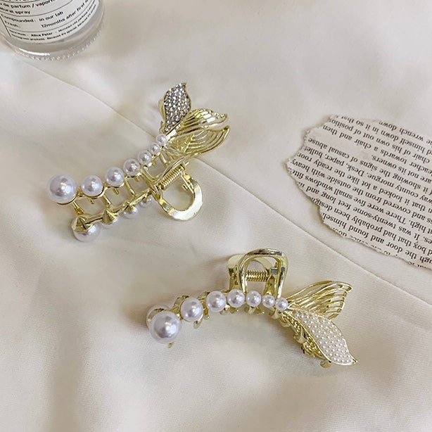 Fishtail French Style Pearl Claw Clip