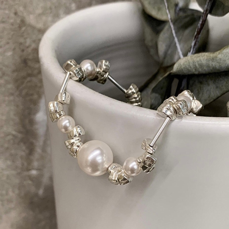 Pearl bracelet