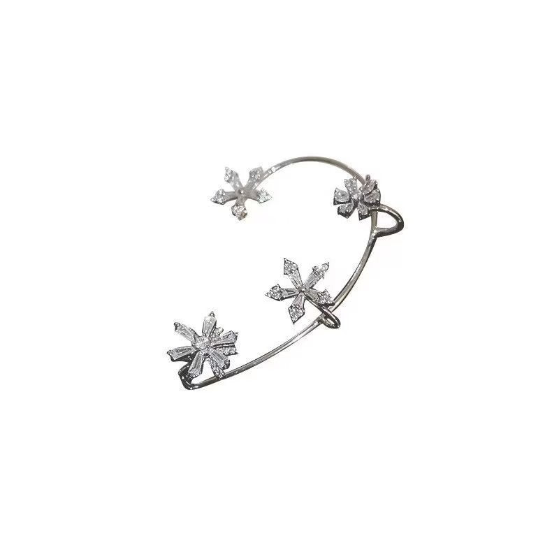 Rotating Flower Ear Hang