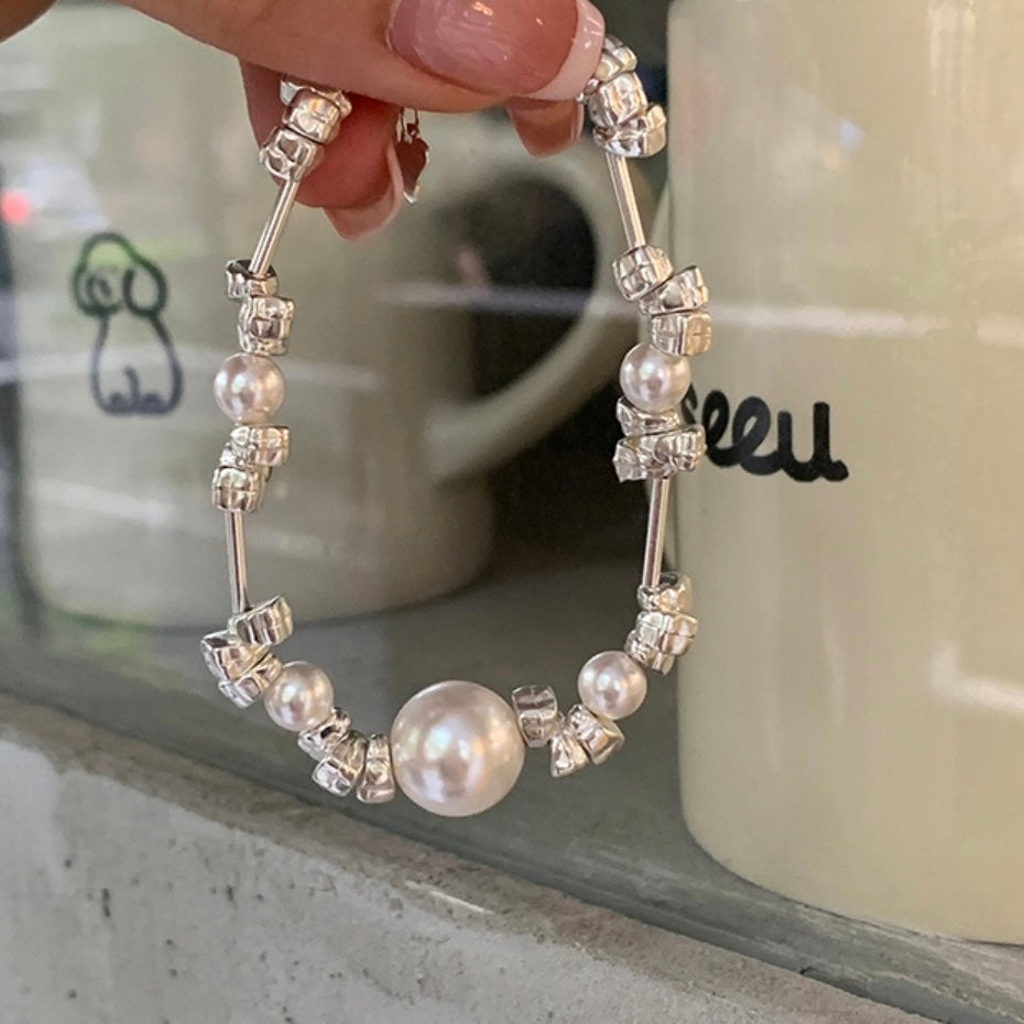 Pearl bracelet