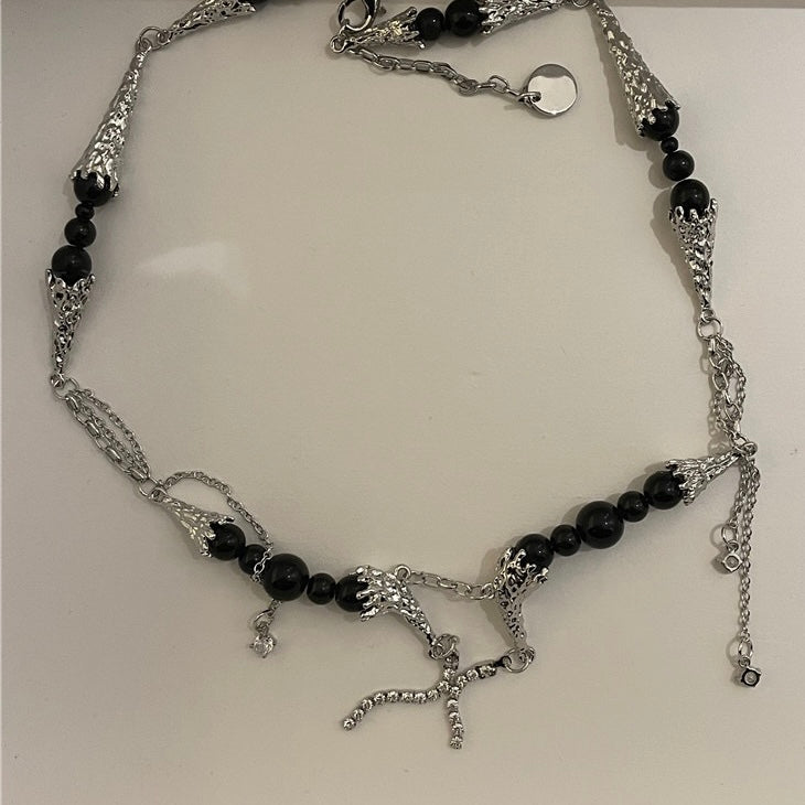 White Pearl and Black Pearl Necklace