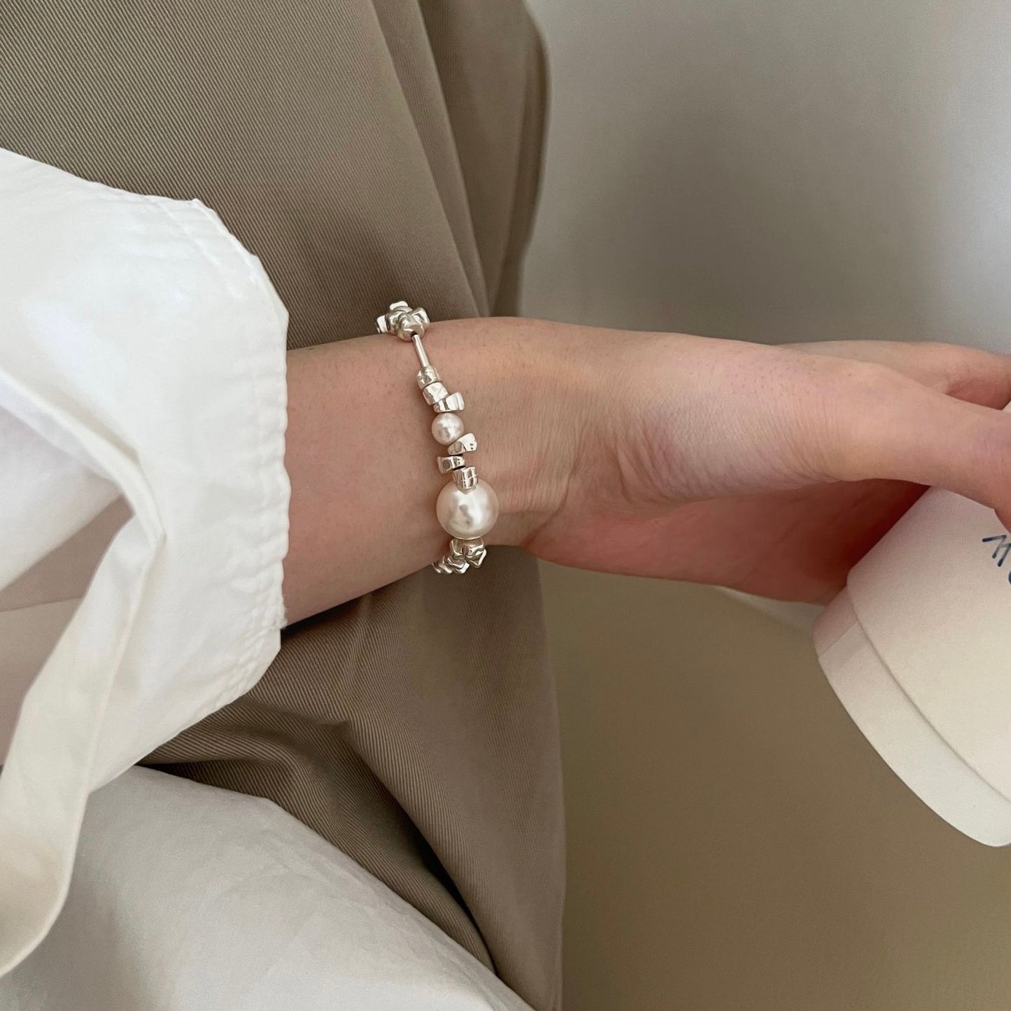 Pearl bracelet