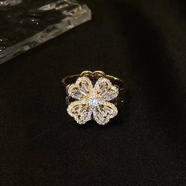 Rotating Flower Ring