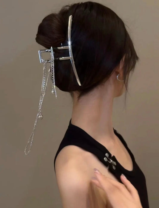 Best Seller -- Y2K Simple Tassel Claw Clip